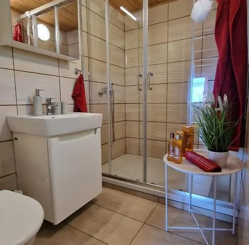 Holy Vrch - Oaza Kludu A Pokoja Alpstuga Krupina